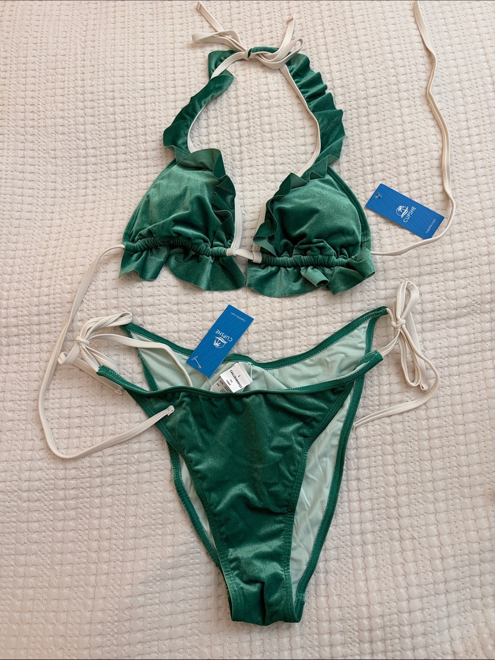 Cupshe Emerald Green Velvet Bikini Set with Ivory Ties